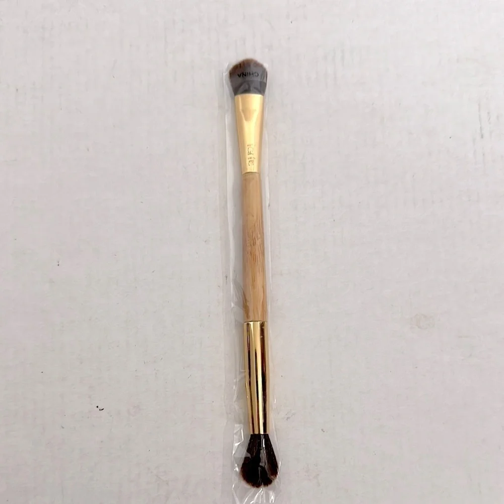 Tarte Eyelash pouch with double ended shader & blending eyeshadow brush NWT